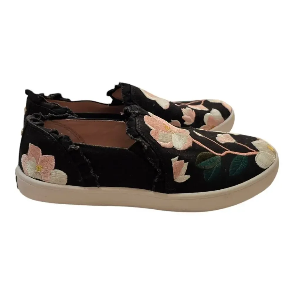 Kate Spade Leonie Ruffled Canvas Sneakers Embroidered Floral 7 MSRP $150‎
